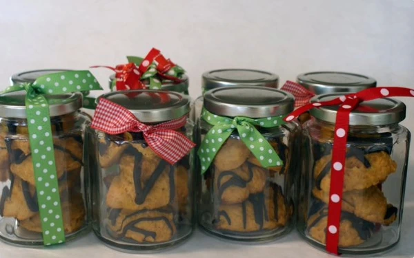 7. Galletas caseras en frascos decorados